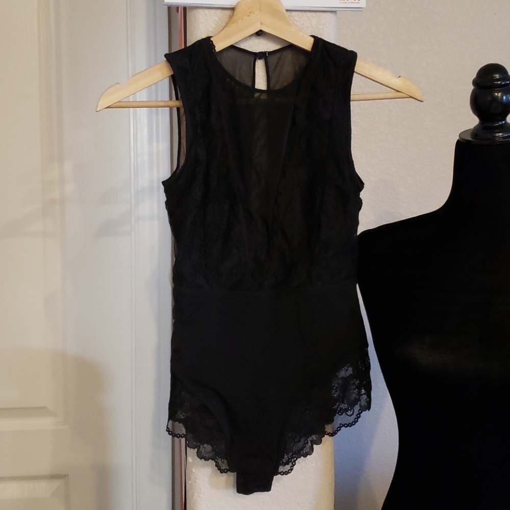 Bench Full Body Suit